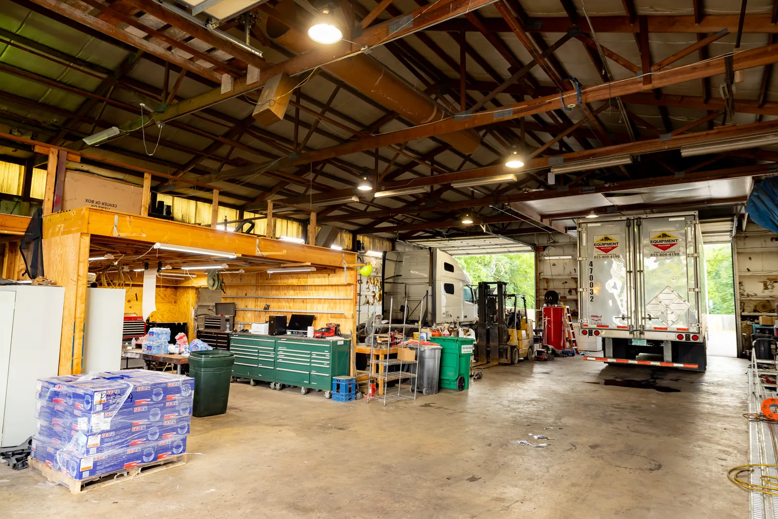 PM service at Truck Shark Diesel Repair in Long Grove, Illinois